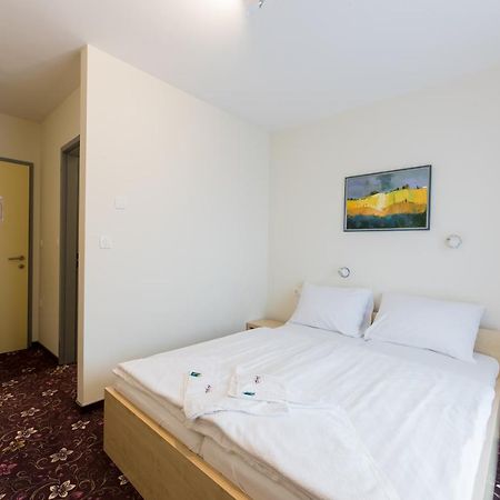 Hotel Jakec Trije Kralji Na Pohorju Zgornja Loznica Eksteriør bilde