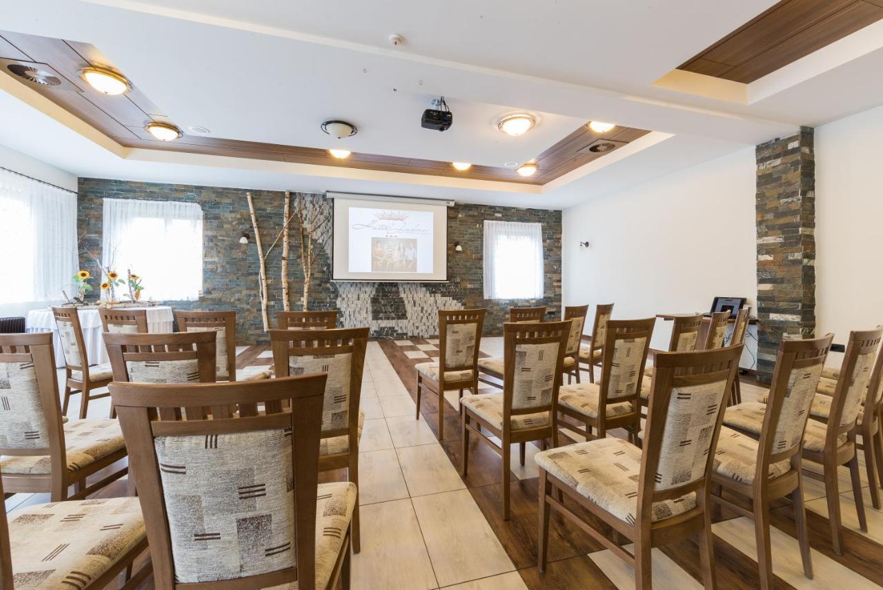 Hotel Jakec Trije Kralji Na Pohorju Zgornja Loznica Eksteriør bilde