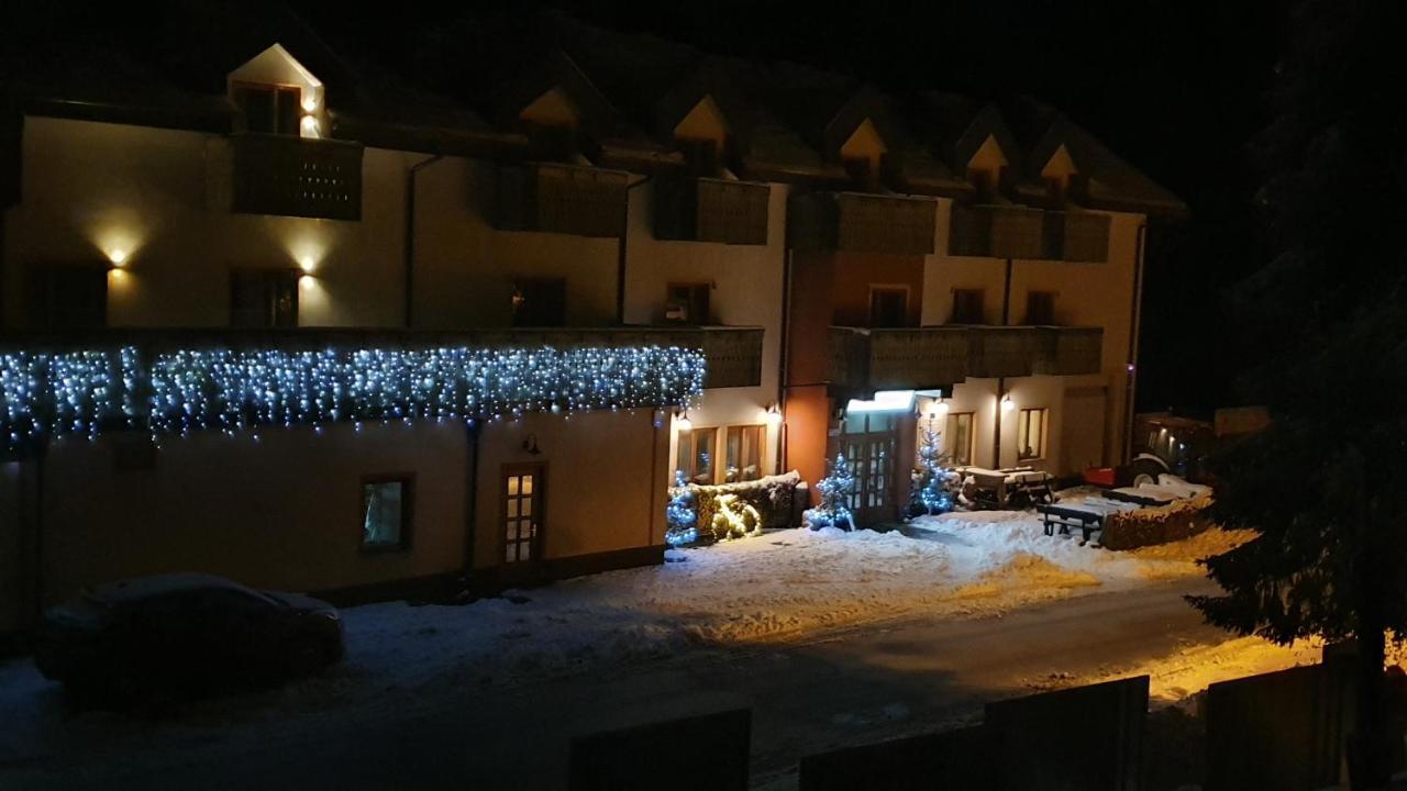 Hotel Jakec Trije Kralji Na Pohorju Zgornja Loznica Eksteriør bilde